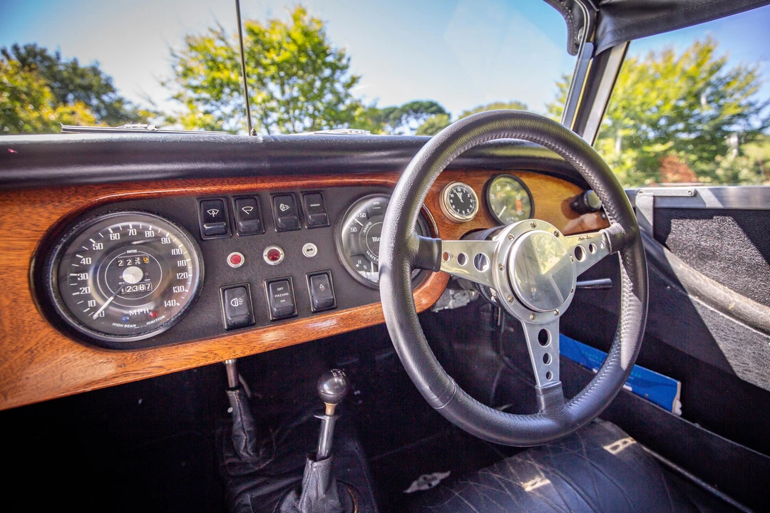 1977 Morgan Plus 8 - Image 9 of 31