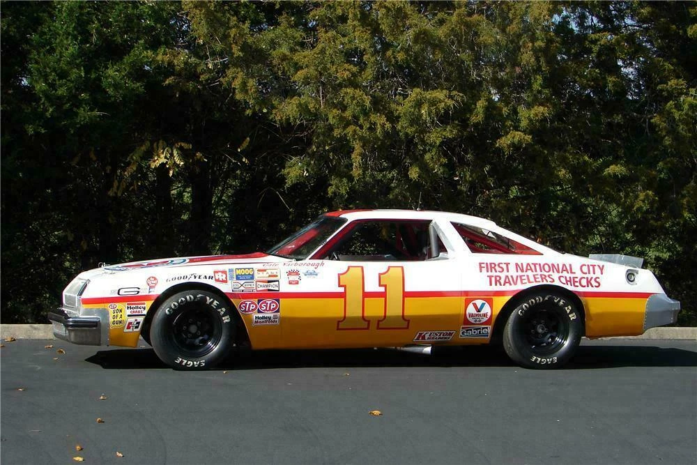 1977 Oldsmobile Cutlass 4th Gen - Image 4 of 4