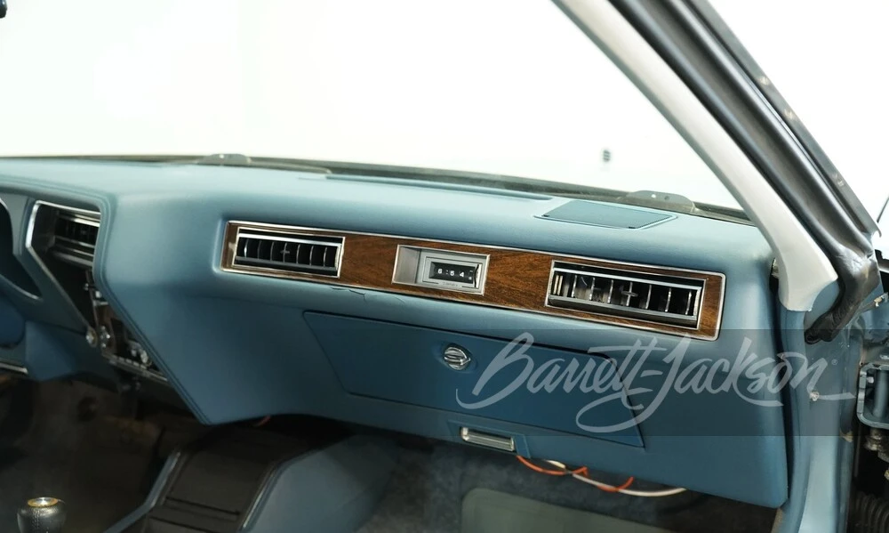 1977 Oldsmobile Cutlass 4th Gen - Image 19 of 21