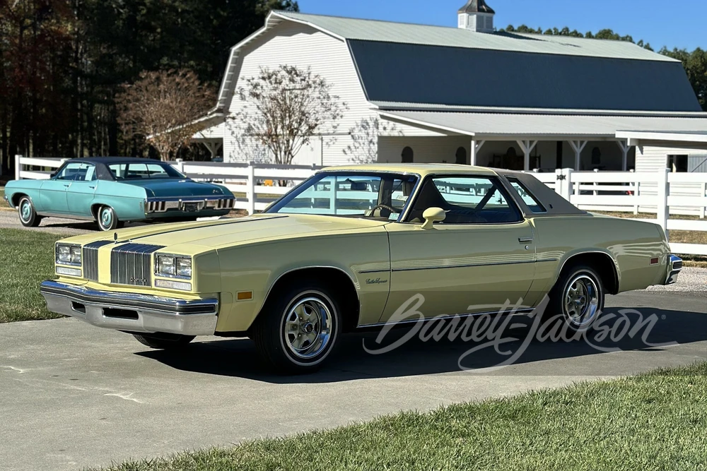 1977 Oldsmobile Cutlass Supreme - Image 28 of 31