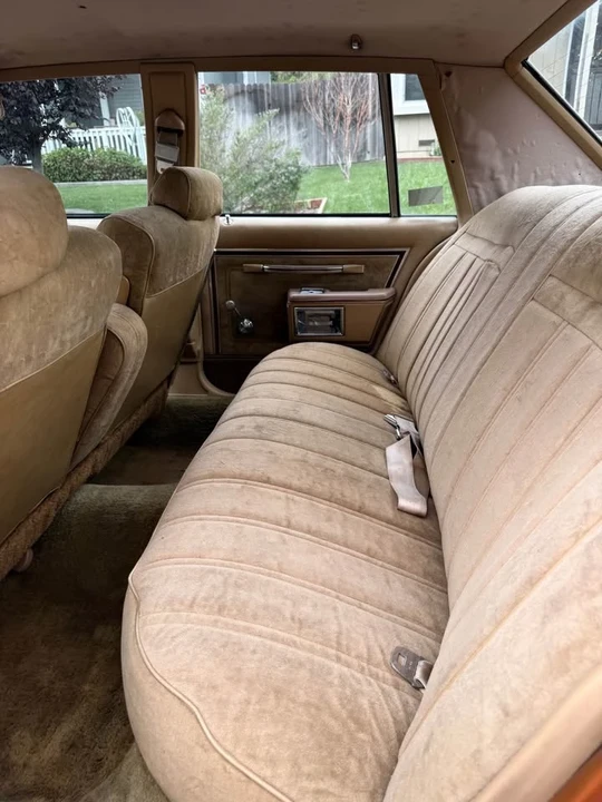 1977 Oldsmobile 88 - Image 4 of 4