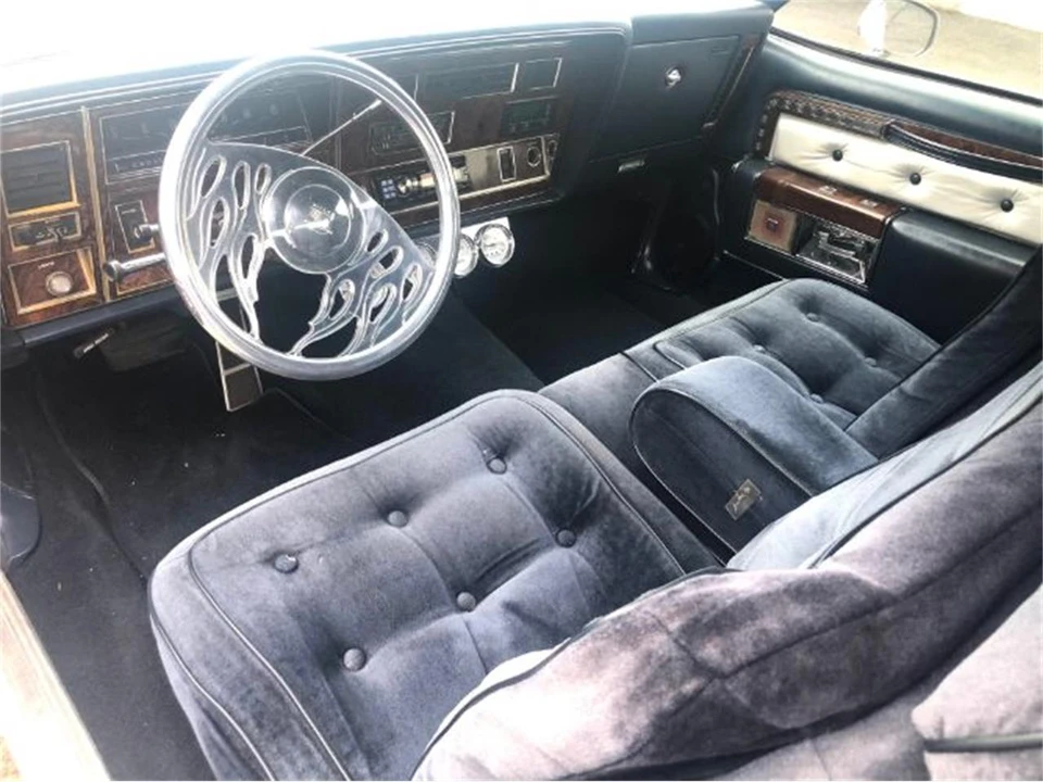 1977 Oldsmobile 98 - Image 11 of 19