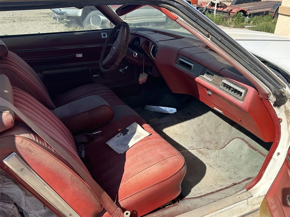 1977 Oldsmobile Cutlass 4th Gen - Image 7 of 19