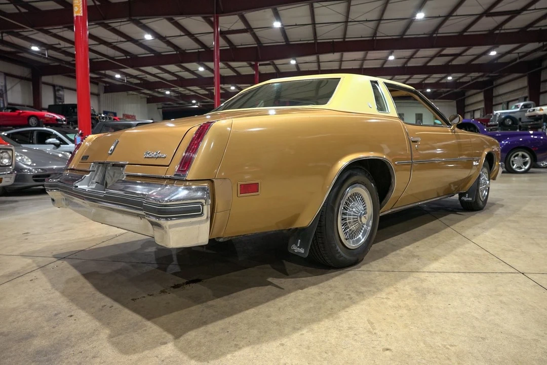 1977 Oldsmobile Cutlass 4th Gen - Image 8 of 12