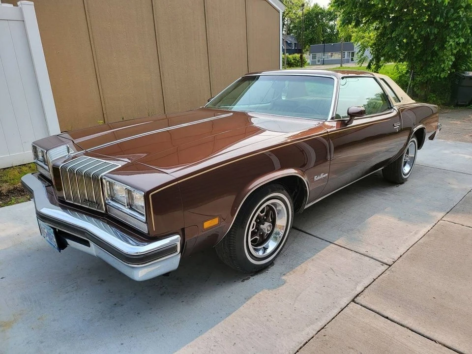 1977 Oldsmobile Cutlass 4th Gen - Image 3 of 12