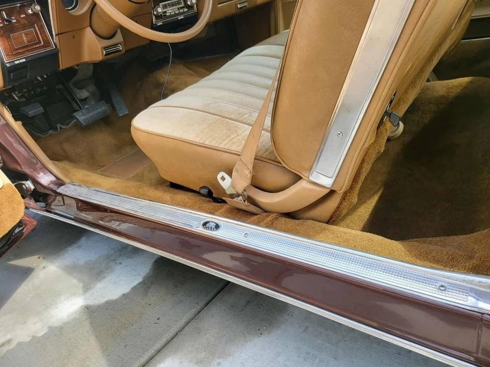 1977 Oldsmobile Cutlass 4th Gen - Image 10 of 12