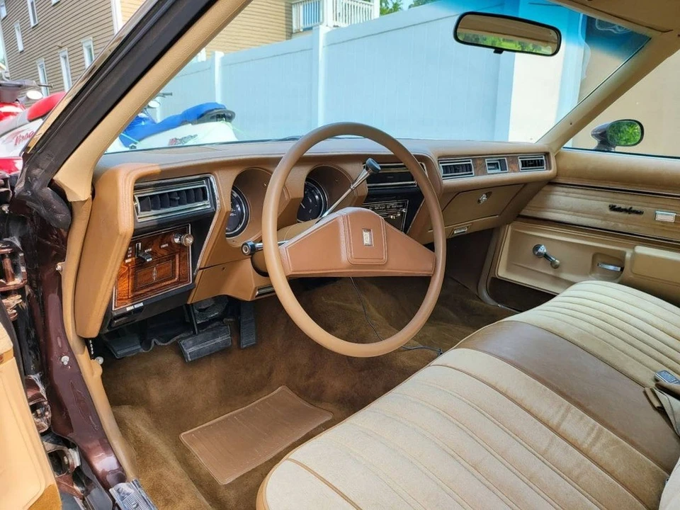 1977 Oldsmobile Cutlass 4th Gen - Image 11 of 12
