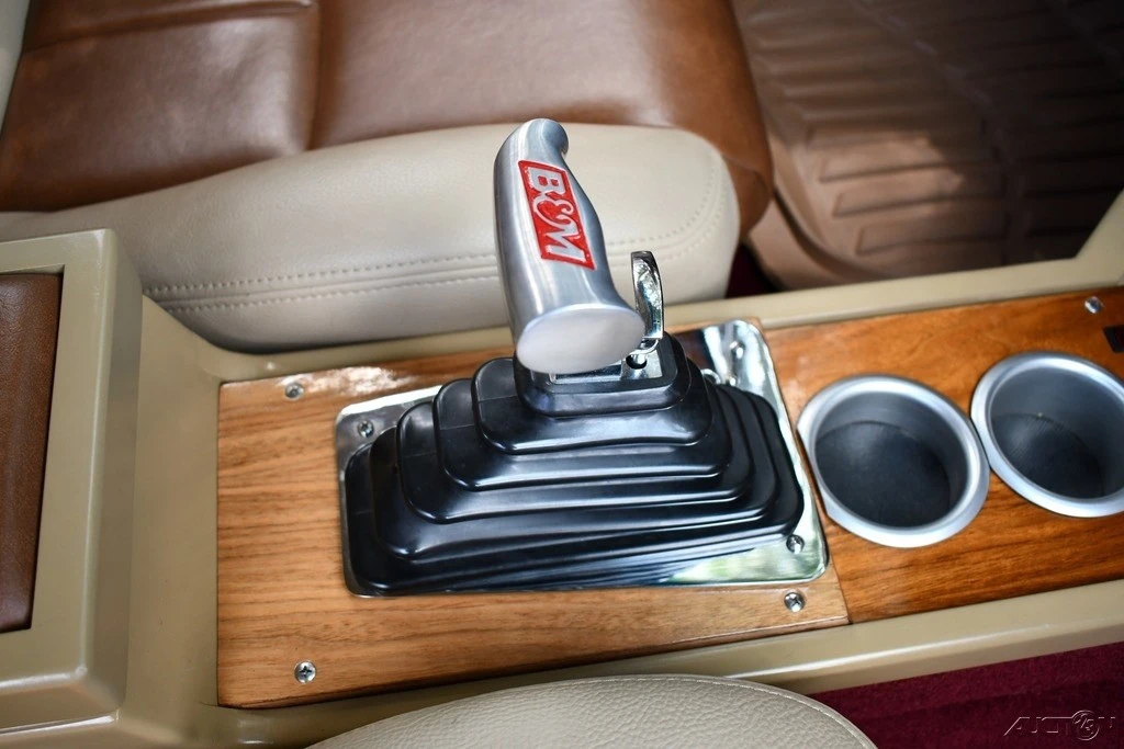 1977 Oldsmobile Cutlass 4th Gen - Image 16 of 21