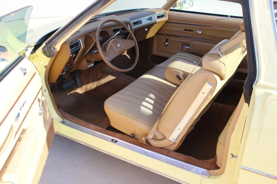 1977 Oldsmobile Cutlass 4th Gen - Image 4 of 9