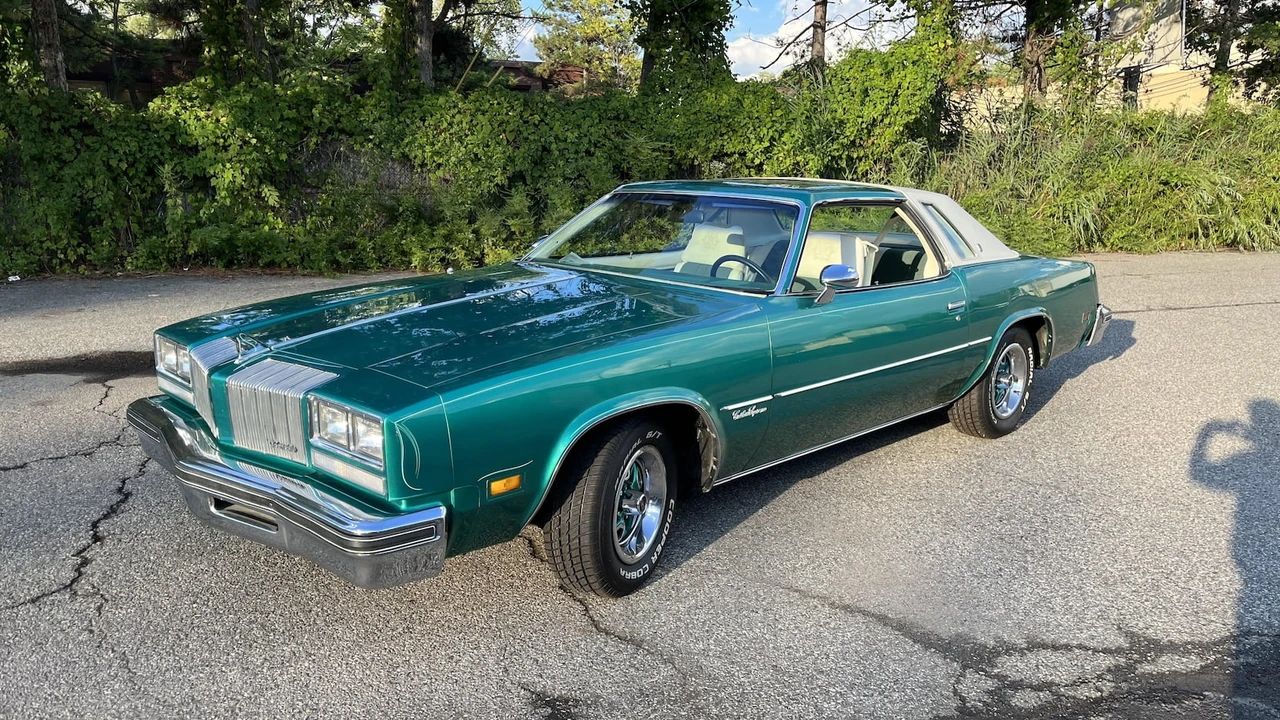 1977 Oldsmobile Cutlass 4th Gen - Image 25 of 25