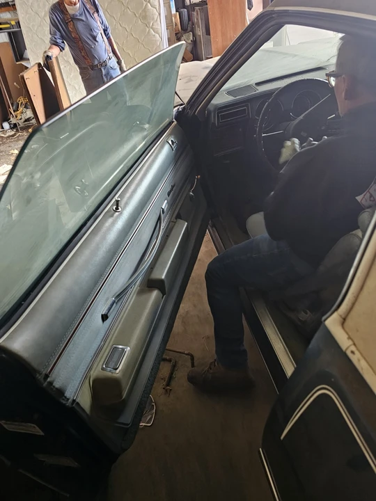 1977 Oldsmobile Cutlass 4th Gen - Image 16 of 21