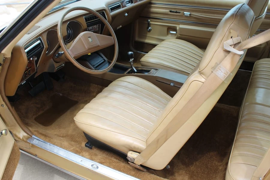 1977 Oldsmobile Cutlass 4th Gen - Image 4 of 9