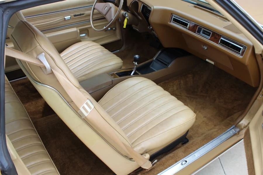 1977 Oldsmobile Cutlass 4th Gen - Image 5 of 9