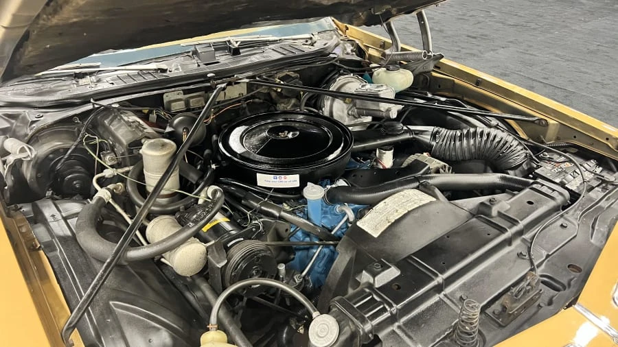 1977 Oldsmobile Cutlass 4th Gen - Image 8 of 9
