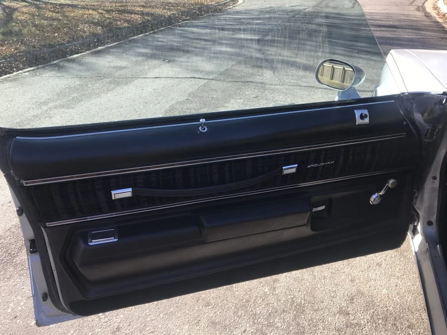 1977 Oldsmobile Cutlass 4th Gen - Image 7 of 11