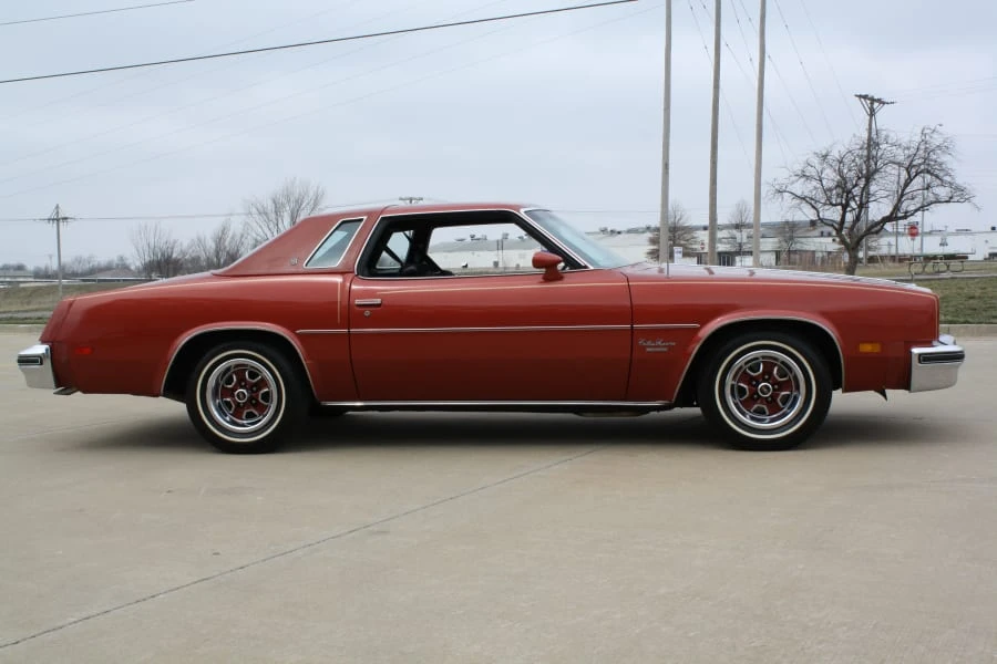 1977 Oldsmobile Cutlass 4th Gen - Image 2 of 11
