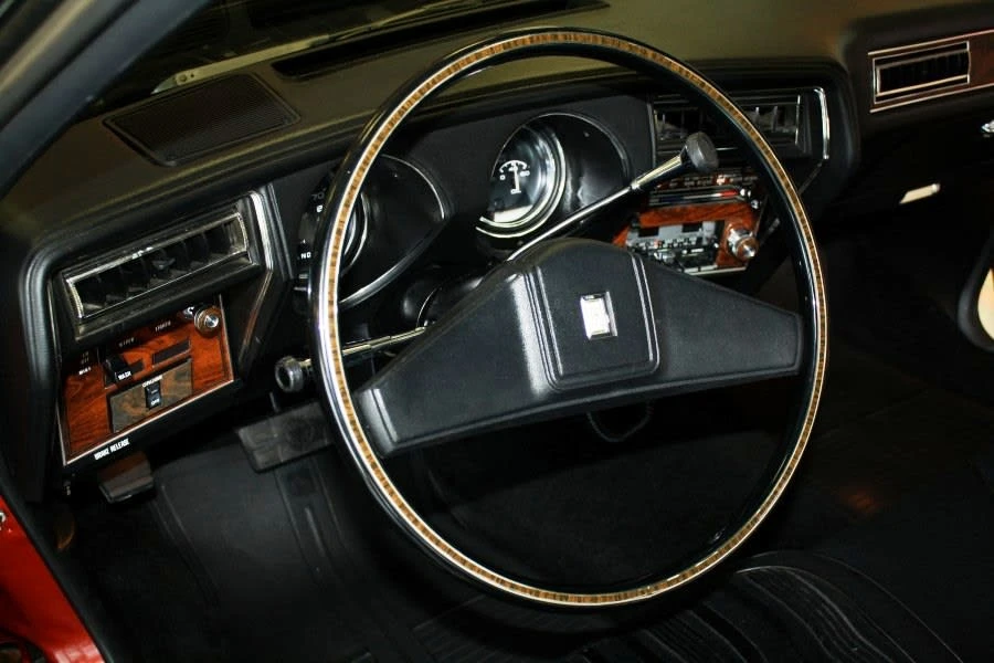 1977 Oldsmobile Cutlass 4th Gen - Image 5 of 11