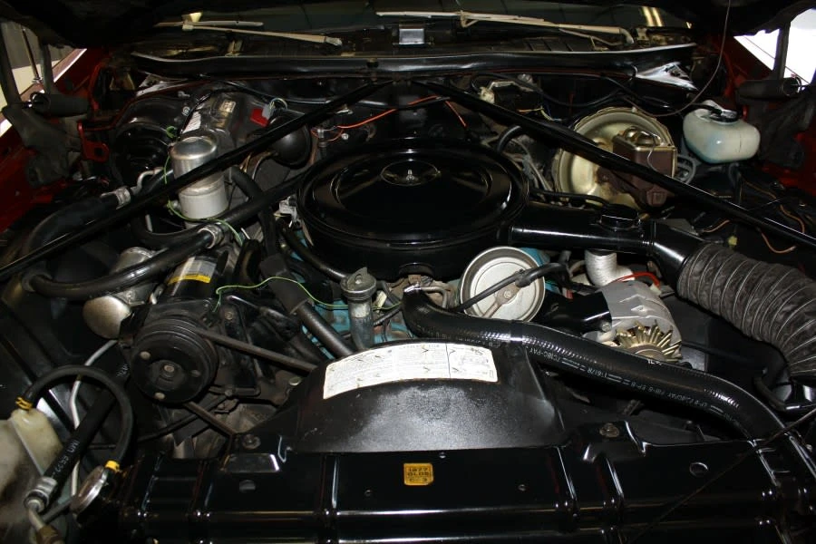 1977 Oldsmobile Cutlass 4th Gen - Image 6 of 11