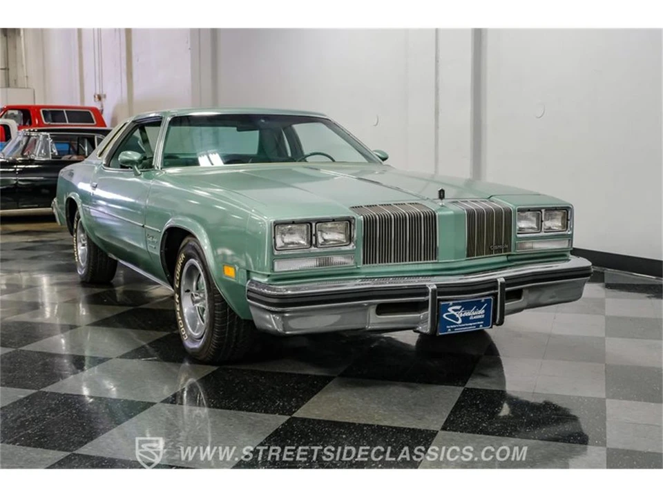 1977 Oldsmobile Cutlass 4th Gen - Image 17 of 31