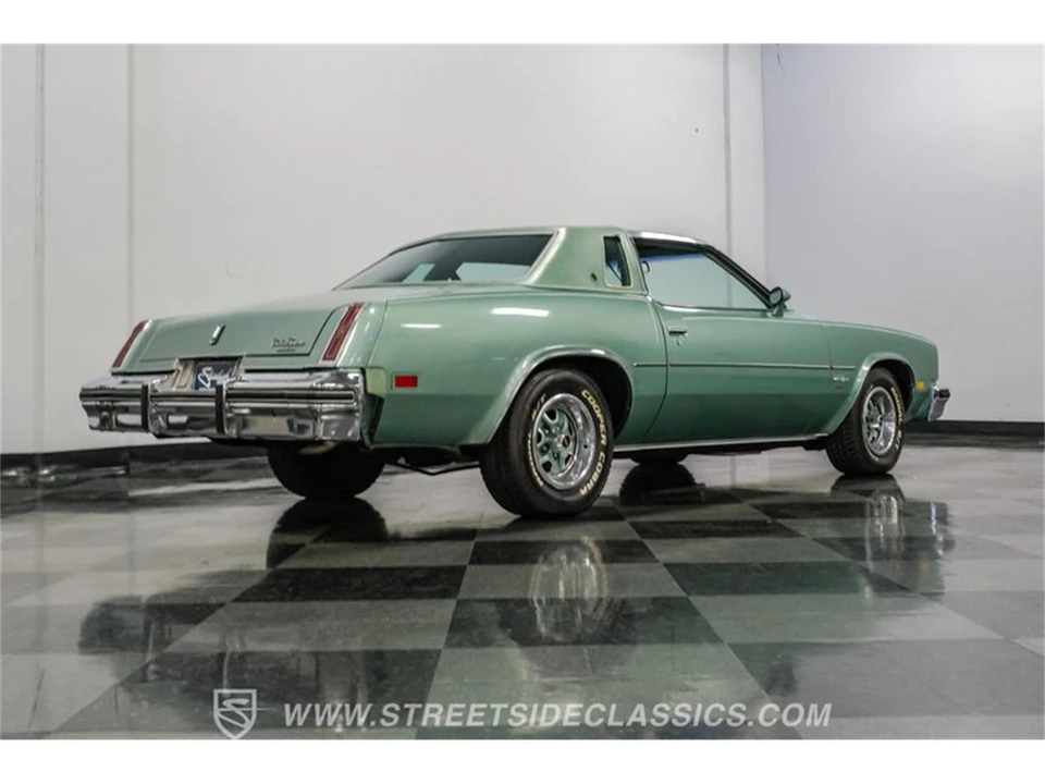 1977 Oldsmobile Cutlass 4th Gen - Image 27 of 31