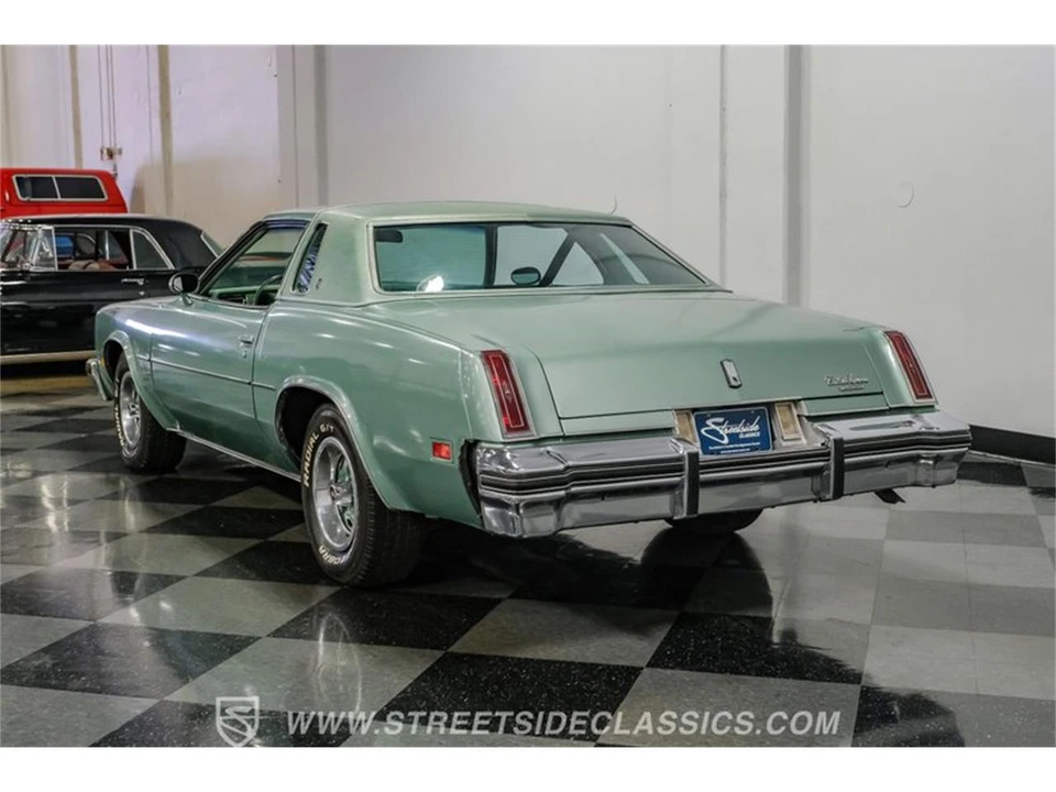 1977 Oldsmobile Cutlass 4th Gen - Image 10 of 31