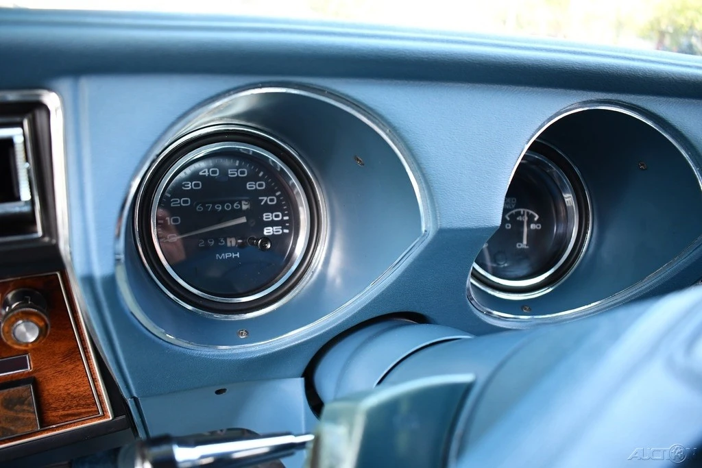 1977 Oldsmobile Cutlass 4th Gen - Image 19 of 21