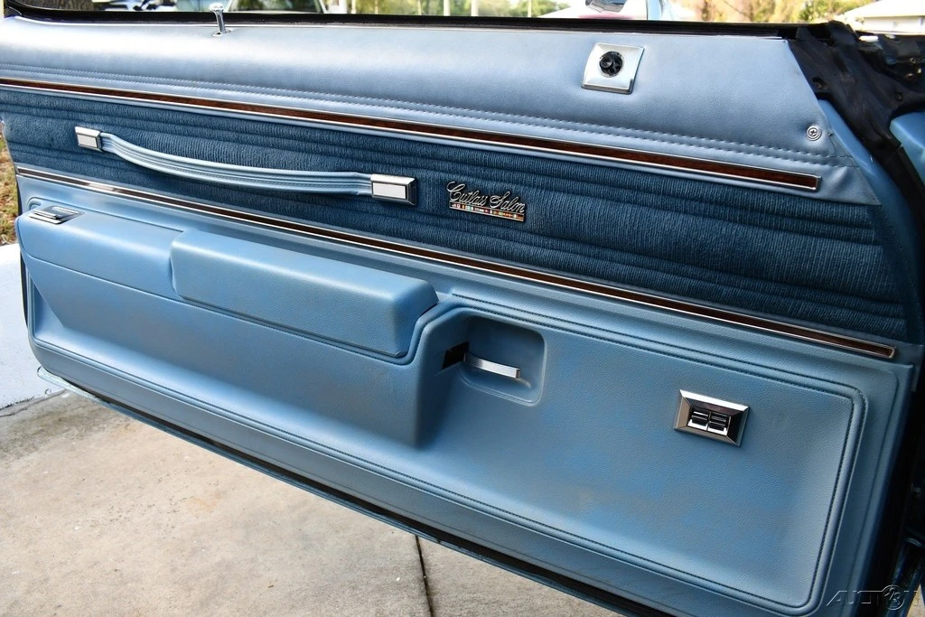 1977 Oldsmobile Cutlass 4th Gen - Image 14 of 21