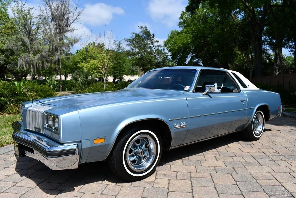 1977 Oldsmobile Cutlass 4th Gen - Image 10 of 21