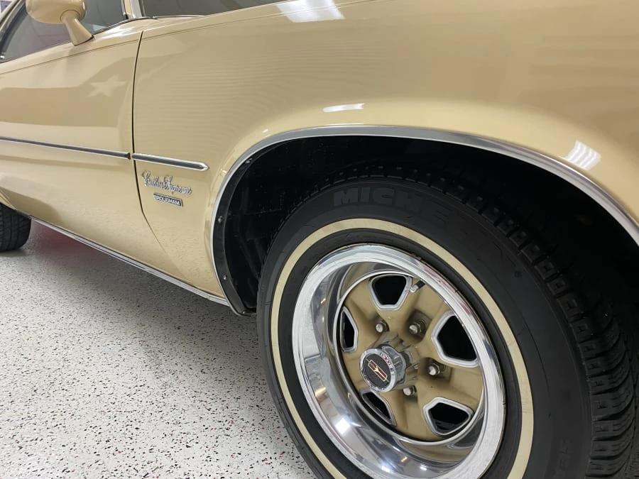 1977 Oldsmobile Cutlass Supreme - Image 9 of 15