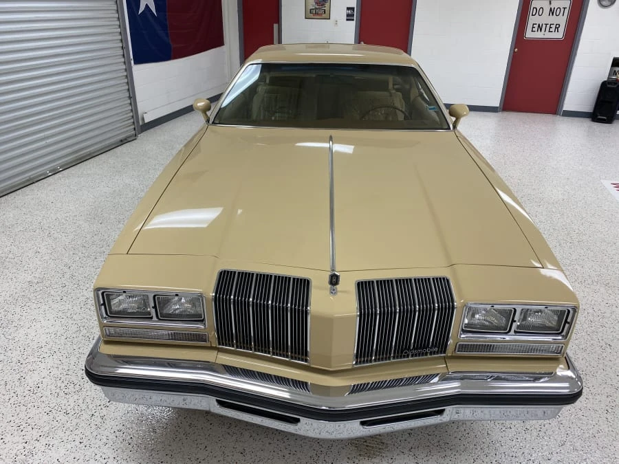 1977 Oldsmobile Cutlass Supreme - Image 10 of 15