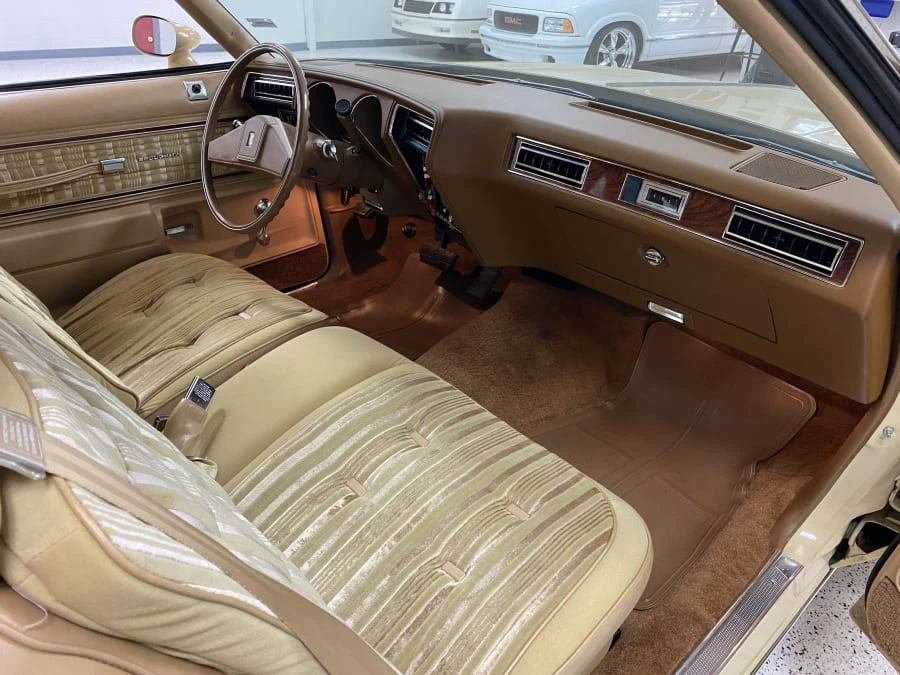 1977 Oldsmobile Cutlass Supreme - Image 13 of 15