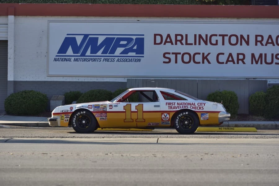 1977 Oldsmobile Cutlass 4th Gen - Image 16 of 31