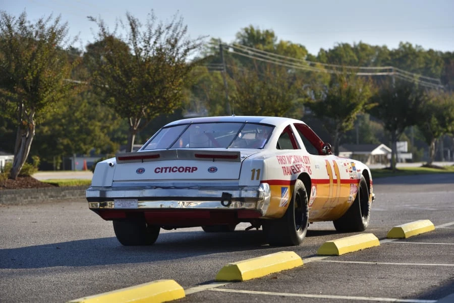 1977 Oldsmobile Cutlass 4th Gen - Image 15 of 31