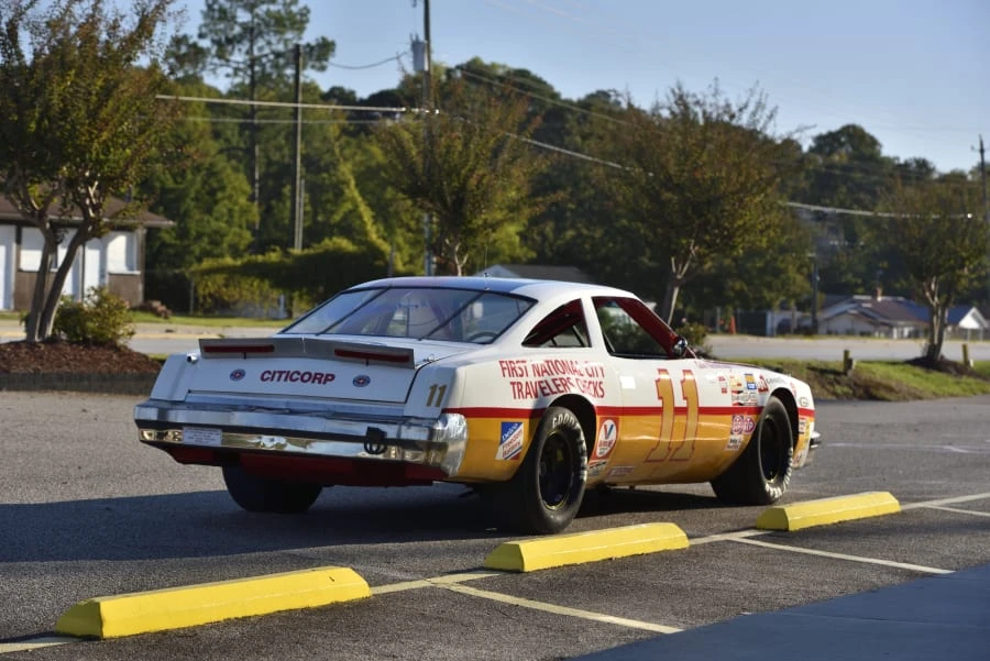 1977 Oldsmobile Cutlass 4th Gen - Image 3 of 31