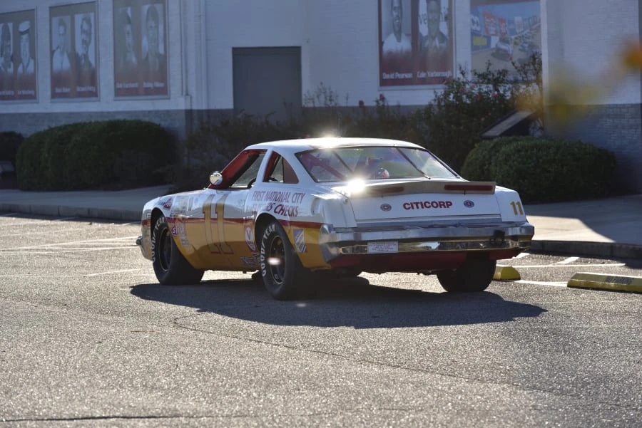 1977 Oldsmobile Cutlass 4th Gen - Image 18 of 31