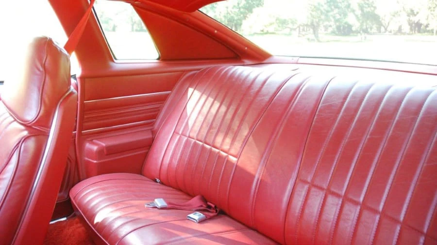 1977 Oldsmobile Cutlass 4th Gen - Image 6 of 12