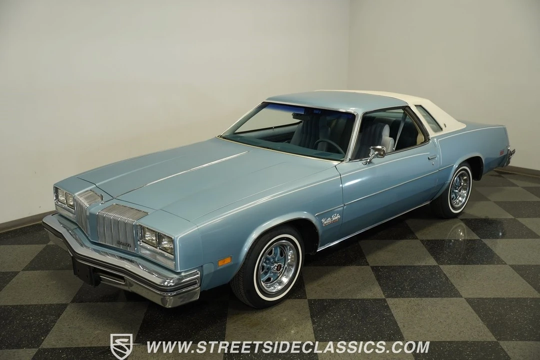 1977 Oldsmobile Cutlass 4th Gen - Image 8 of 12