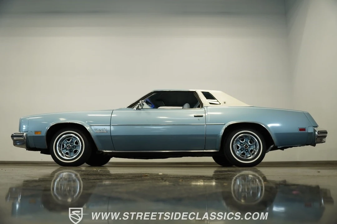 1977 Oldsmobile Cutlass 4th Gen - Image 9 of 12