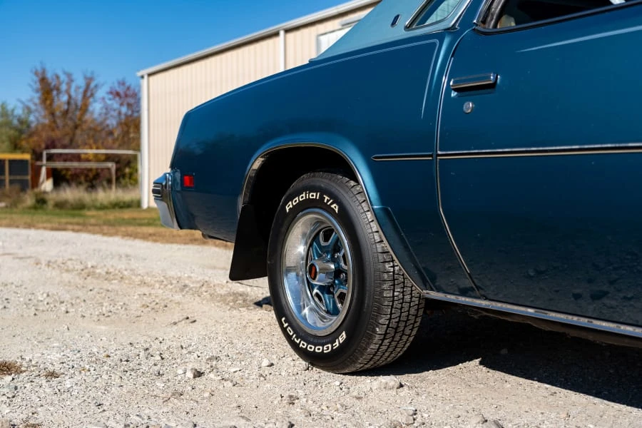 1977 Oldsmobile Cutlass 4th Gen - Image 13 of 31