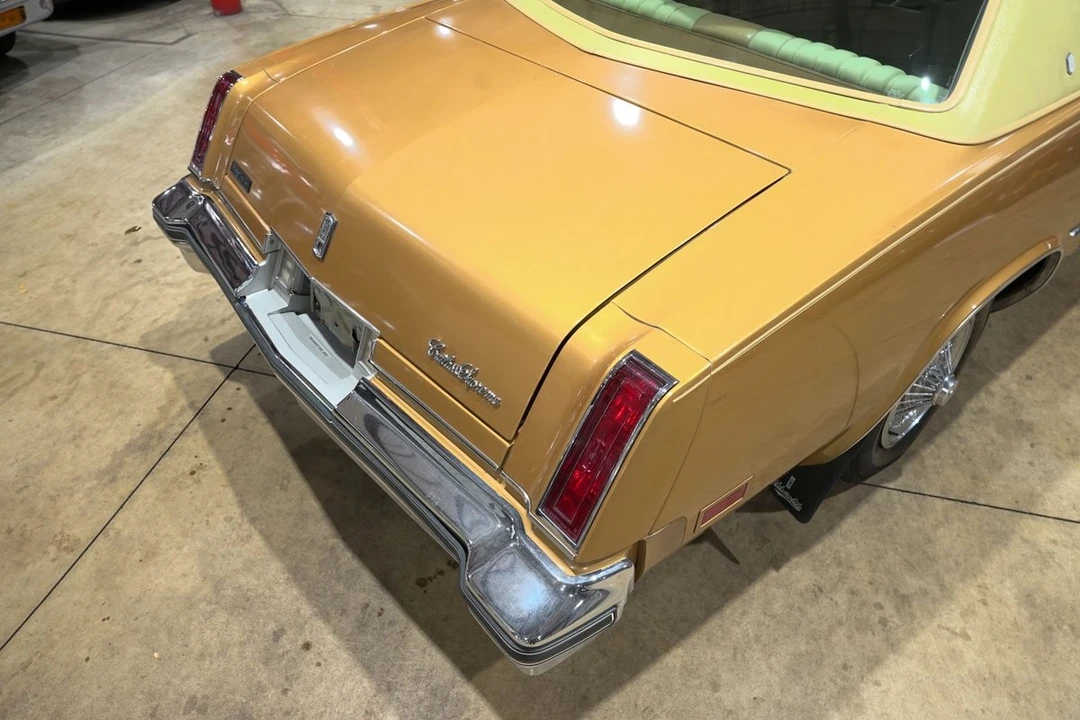 1977 Oldsmobile Cutlass Supreme - Image 20 of 21