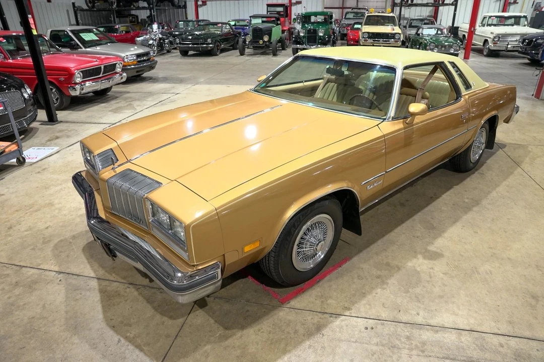 1977 Oldsmobile Cutlass Supreme - Image 15 of 21