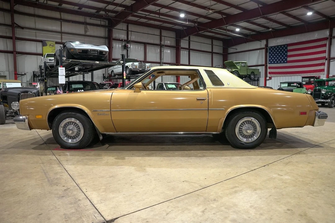 1977 Oldsmobile Cutlass Supreme - Image 4 of 12