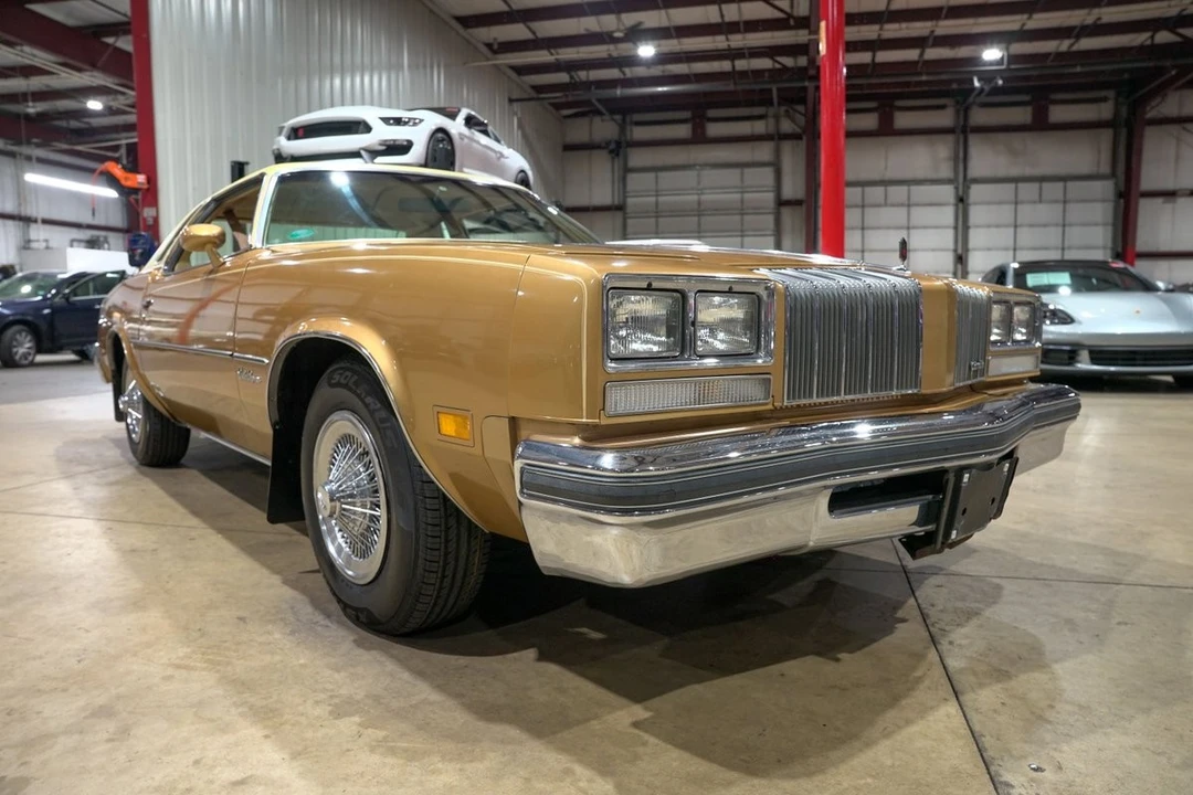 1977 Oldsmobile Cutlass Supreme - Image 12 of 21