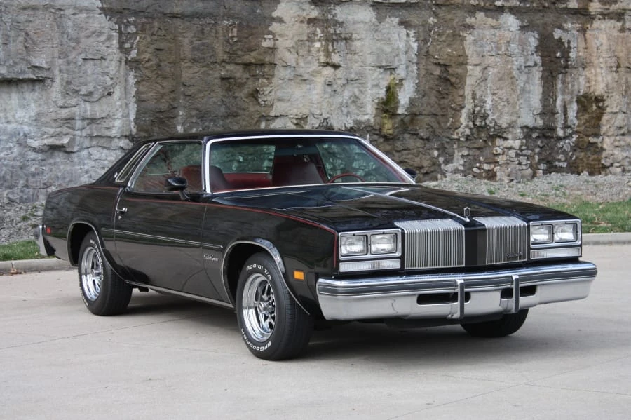 1977 Oldsmobile Cutlass Supreme - Image 12 of 12