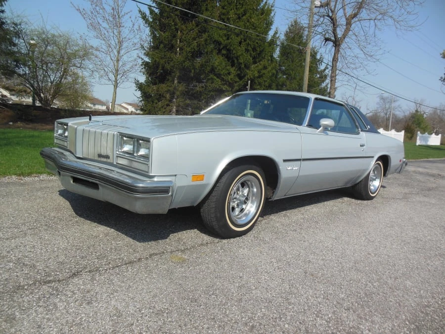 1977 Oldsmobile Cutlass Supreme - Image 9 of 9