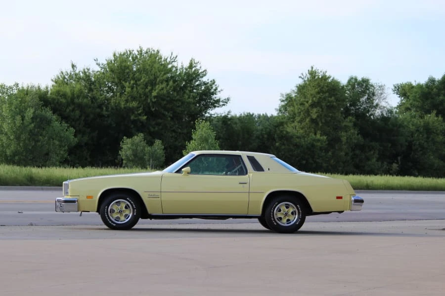 1977 Oldsmobile Cutlass Supreme - Image 2 of 8
