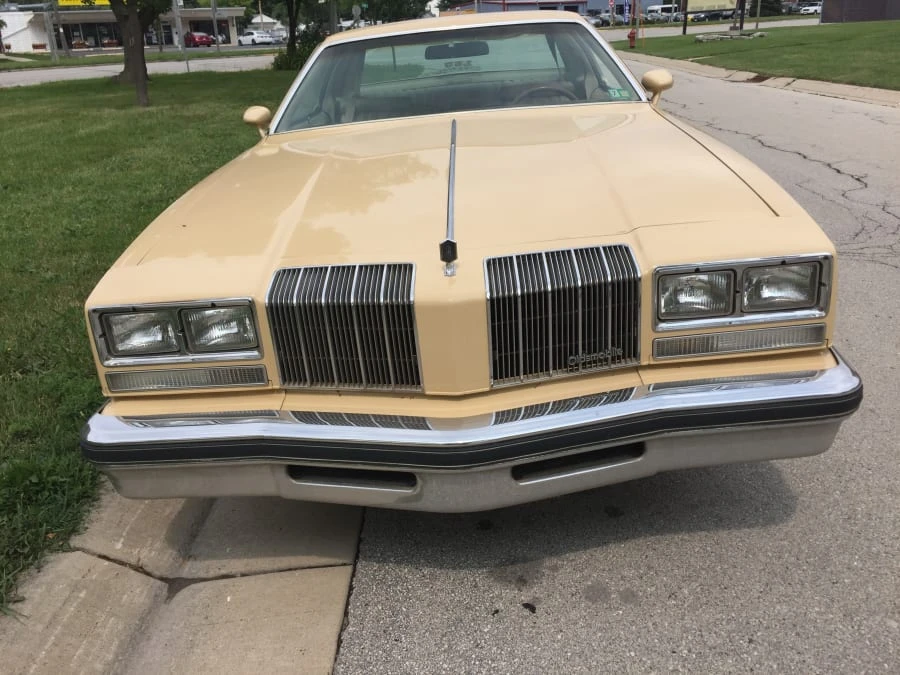 1977 Oldsmobile Cutlass Supreme - Image 4 of 4