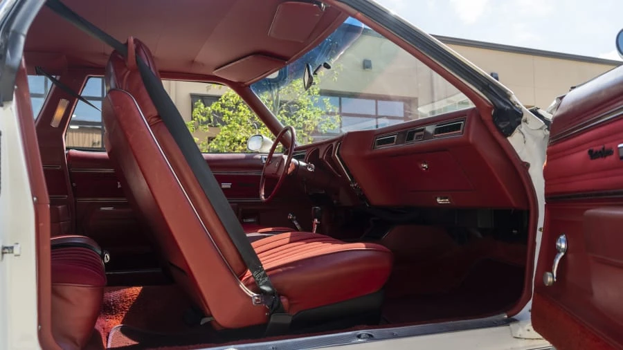1977 Oldsmobile Cutlass Supreme - Image 5 of 12