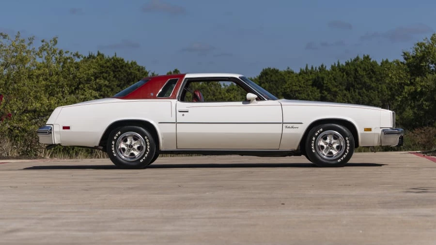 1977 Oldsmobile Cutlass Supreme - Image 8 of 12