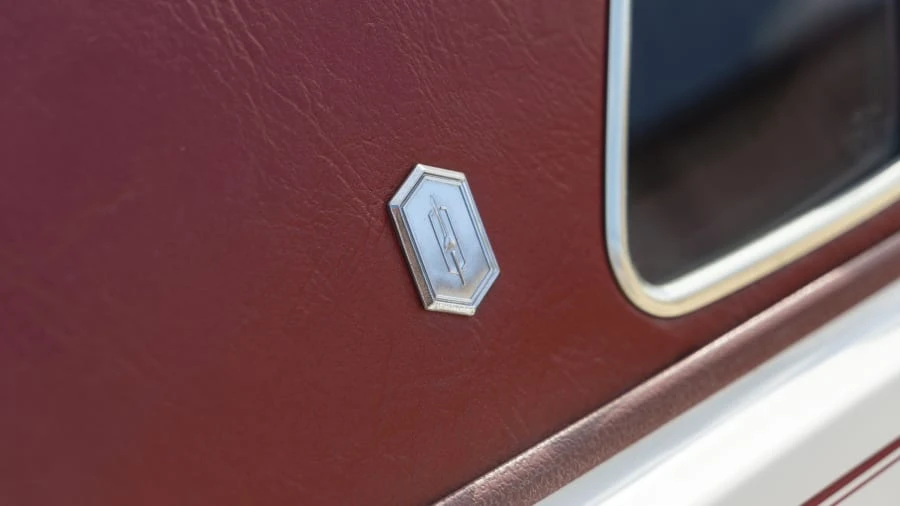 1977 Oldsmobile Cutlass Supreme - Image 10 of 12